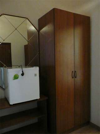 Гостиница Кузбасс Шахты Одноместный номер СТАНДАРТ-10