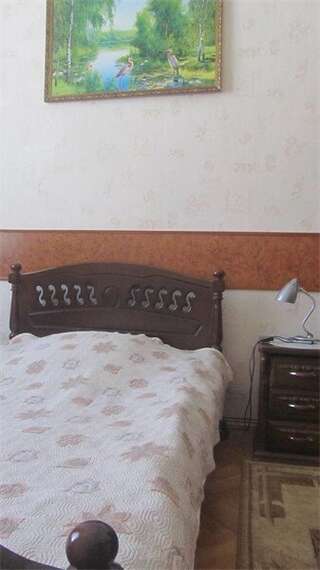 Гостиница Кузбасс Шахты Одноместный номер СТАНДАРТ(2-ой этаж)-7