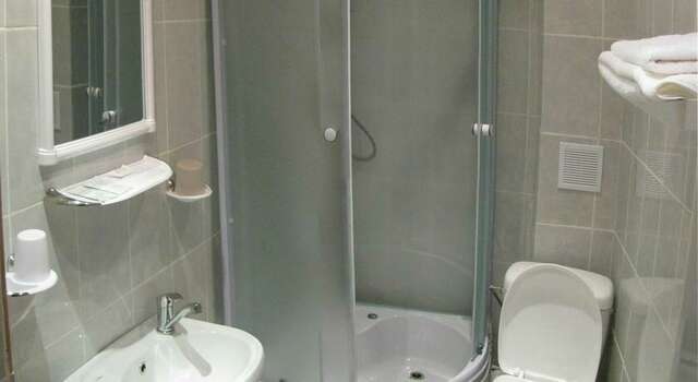 Гостиница Кузбасс Шахты-15